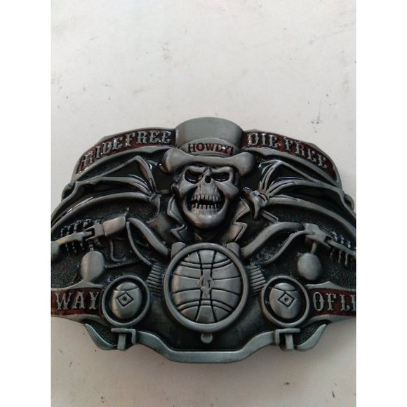 RIDE FREE DIE FREE MOTORCYCLE BELT BUCKLE - A WAY OF LIFE - SKULL - BAT WINGS ? - Picture 7 of 9